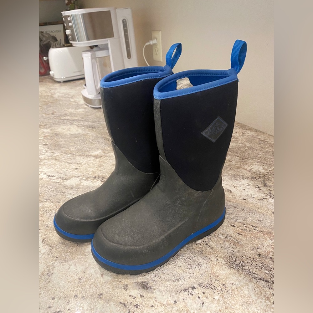 Boys/Girls Winter Muck Boots | Size 1